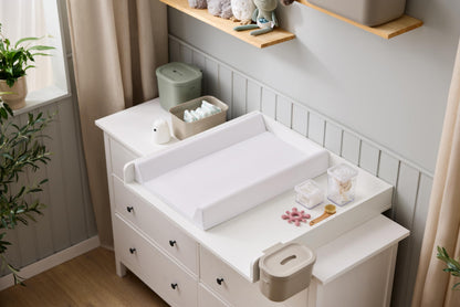 Rotho Babydesign kiilukujuline mähkimisalus 70 x 50 x 10 cm, valge