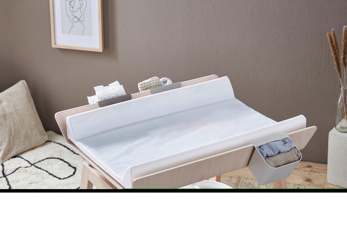 Rotho Babydesign kiilukujuline mähkimisalus 70 x 50 x 10 cm, valge