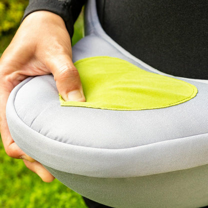 InnovaGoods ergonomic baby carrier belt with pockets, 0–3 years