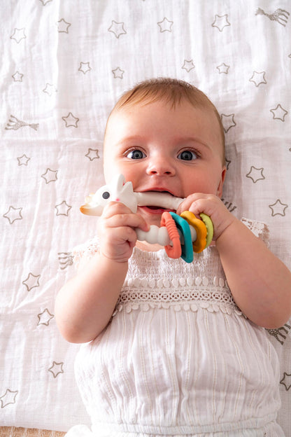 Sophie la girafe Sophiesticated gift set – Colo’rings teething ring and rattle