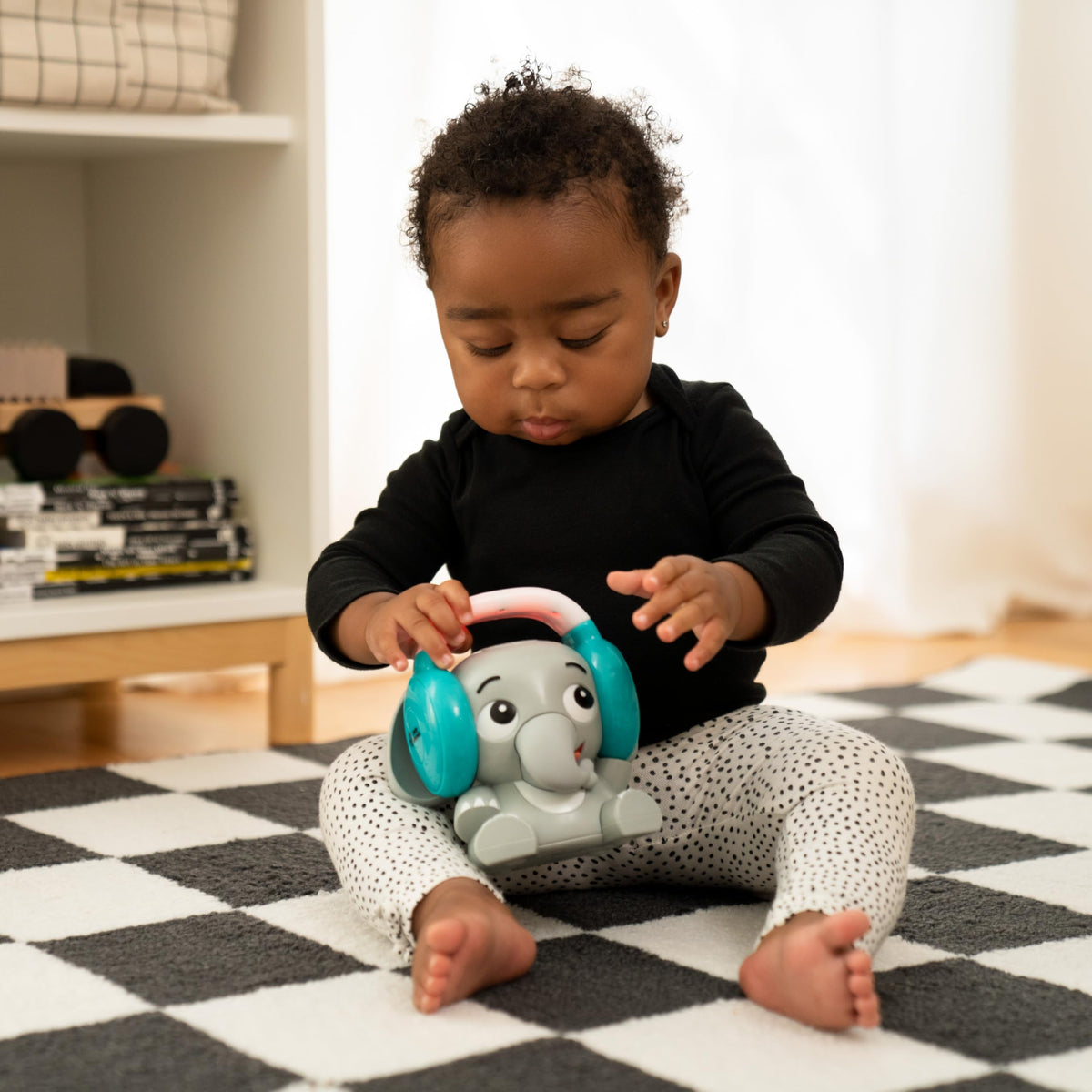 Baby Einstein Earl the Elephant Bluetooth soother and night light, gray