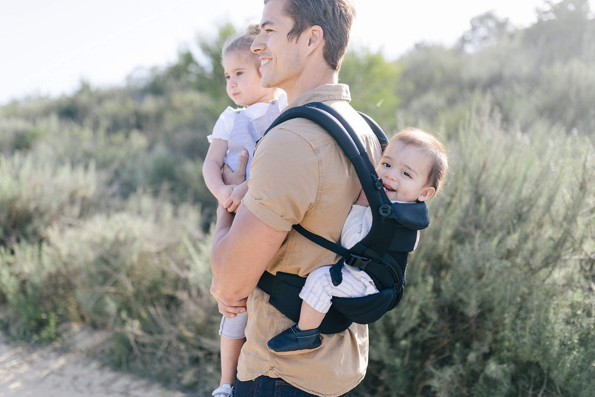 Ergobaby Omni 360 Cool Air Mesh ergonomic baby carrier, 0–3 years, 4 carrying positions, Onyx Black