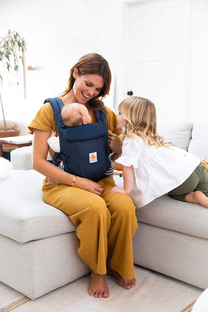Ergobaby Adapt ergonomic baby carrier, 0–3 years, up to 20 kg, 3 carrying positions, dark blue