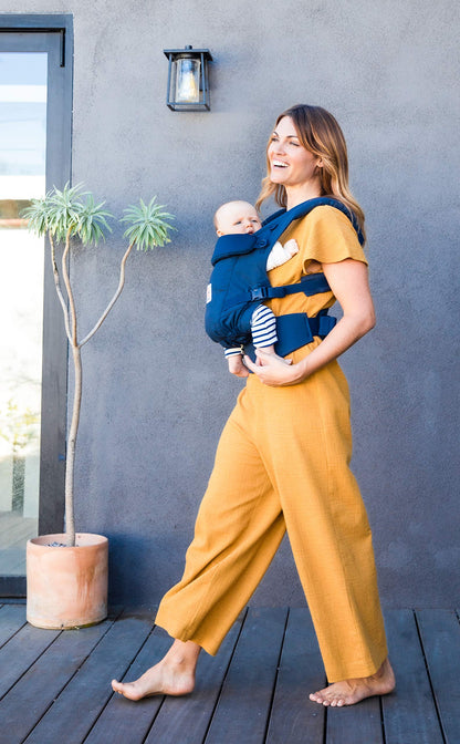 Ergobaby Adapt ergonomic baby carrier, 0–3 years, up to 20 kg, 3 carrying positions, dark blue